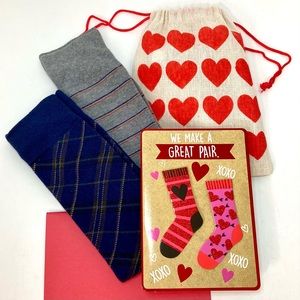 Valentine Gift for Him ❤️ 2 Bair Socks, Card & Gift Bag. Limited Edition Bundle